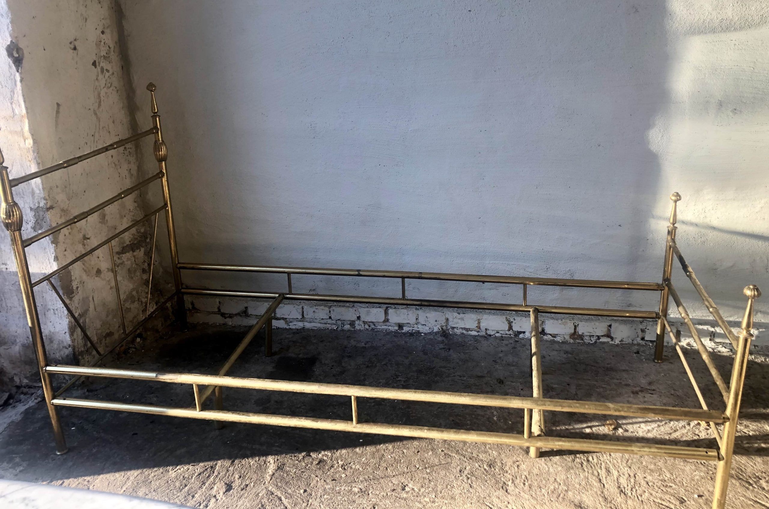 EE9DD2CA-58A3-4B98-919A-7439F33A3318