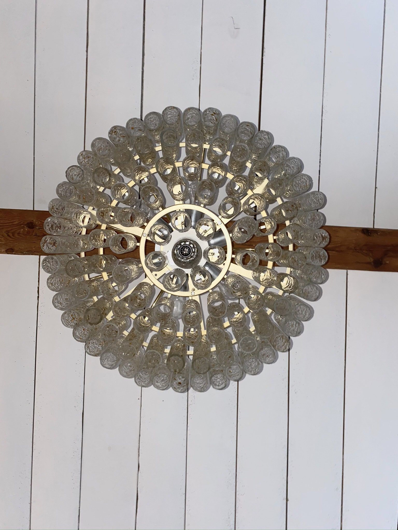 AAD098DB-04B0-4763-9082-2ACFB2FB4759