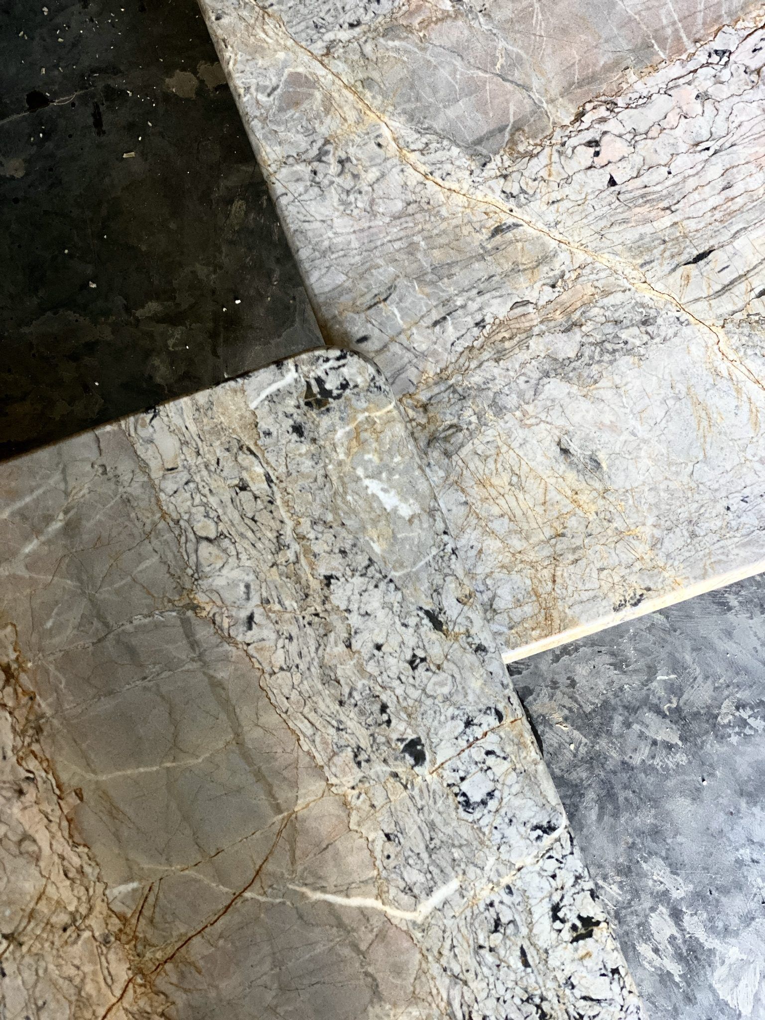 7068AFA4-45C1-40A1-B544-0B97FAE43467